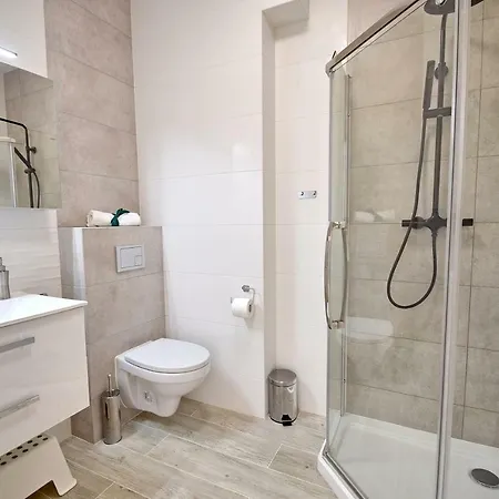דירה Sunflowers Apartament Przy Strzeleckiej W Kolobrzegu
